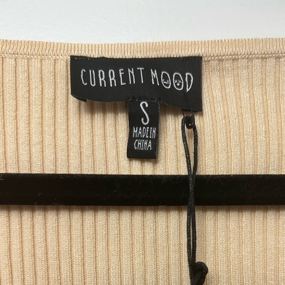 Current Mood Cream Ribbed Button-Up Blouse - Picture 4 of 9